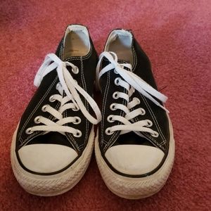 Black converse